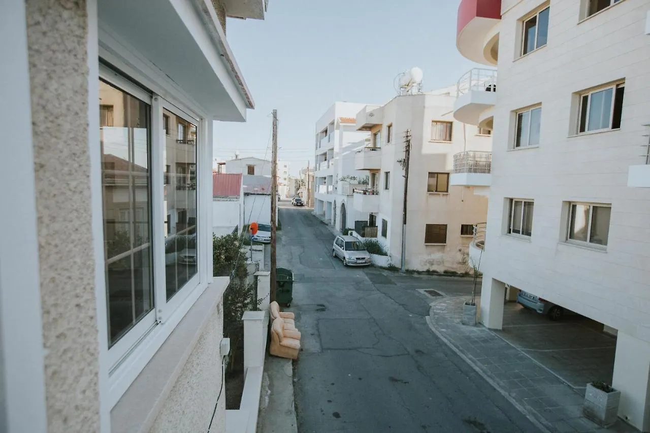 Aladdin'S Hostel Larnaca
